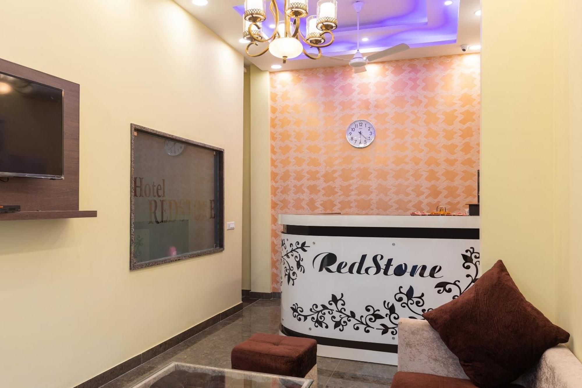 Super Oyo Hotel O Red Stone Inn New Delhi Extérieur photo